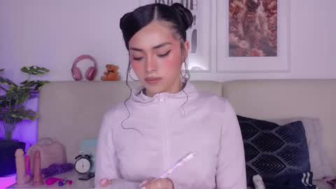 Sara online show from February 26, 9:58 pm