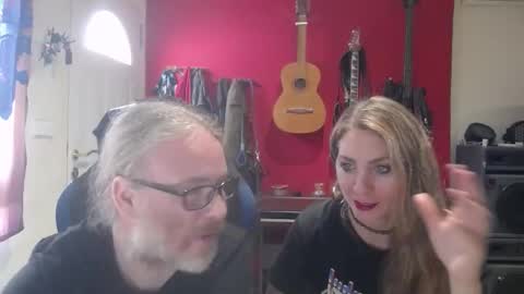 Snapshot of saruandjay chatting on September 14, 9:19 am Giselle and Jay online show from September 14, 9:19 am