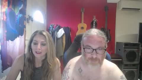 Snapshot of saruandjay chatting on September 23, 4:43 pm Giselle and Jay online show from September 23, 4:43 pm