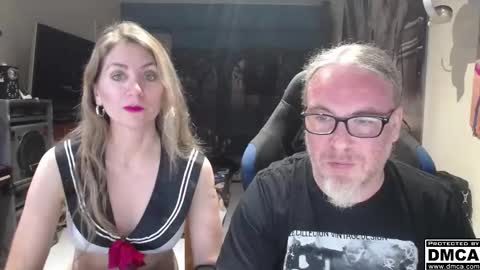 Snapshot of saruandjay chatting on October 30, 6:59 am Giselle and Jay online show from October 30, 6:59 am