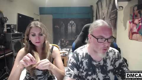 Snapshot of saruandjay chatting on October 31, 5:03 pm Giselle and Jay online show from October 31, 5:03 pm