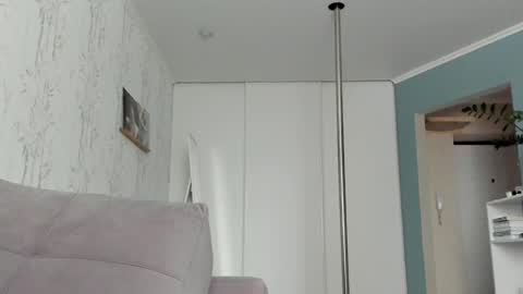 Snapshot of sasha_bell_ chatting on January 10, 10:17 am Sasha online show from January 10, 10:17 am
