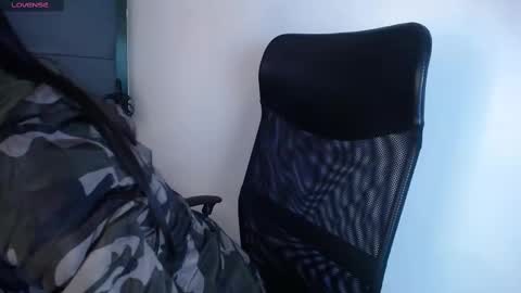 Snapshot of sasha_brattz chatting on March 11, 1:12 pm Sasha Brattz online show from March 11, 1:12 pm