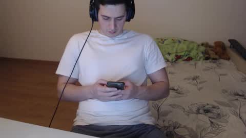 Snapshot of sasha_calvin chatting on November 2, 10:12 pm sasha_calvin online show from November 2, 10:12 pm