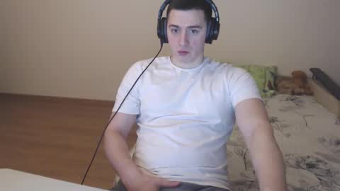 Snapshot of sasha_calvin chatting on November 20, 1:00 pm sasha_calvin online show from November 20, 1:00 pm