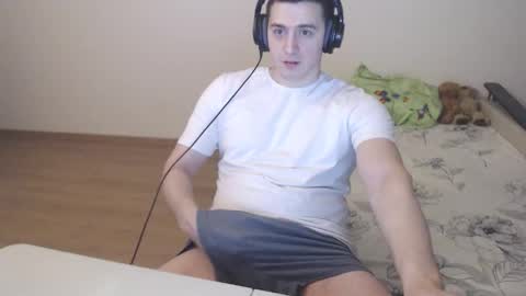 Snapshot of sasha_calvin chatting on November 29, 12:24 am sasha_calvin online show from November 29, 12:24 am