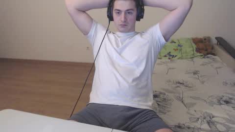 Snapshot of sasha_calvin chatting on December 1, 4:06 am sasha_calvin online show from December 1, 4:06 am