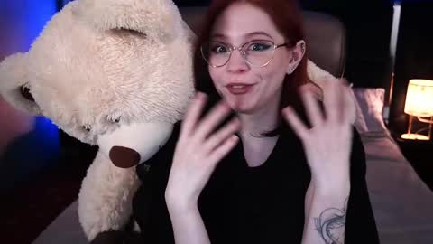 Snapshot of sasha_exclusive chatting on February 23, 11:25 pm Sasha Exclusive online show from February 23, 11:25 pm