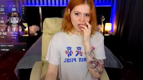 Snapshot of sasha_exclusive chatting on October 23, 1:32 pm Sasha Exclusive online show from October 23, 1:32 pm