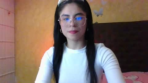 Snapshot of sasha_jonne chatting on September 9, 4:01 am sasha_jonne online show from September 9, 4:01 am