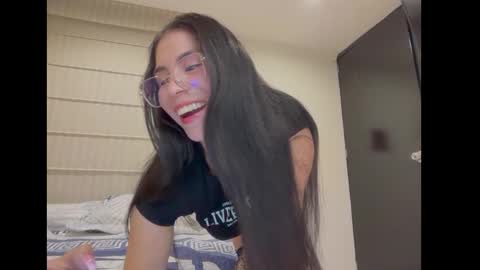 sasha_jonne online show from December 2, 2:28 am