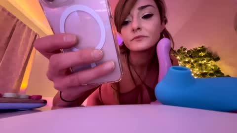 Snapshot of sashaminx6969 chatting on January 8, 2:14 am Sasha online show from January 8, 2:14 am