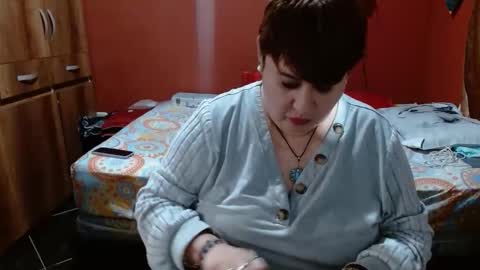 S A S H A R O S E online show from January 8, 12:51 pm