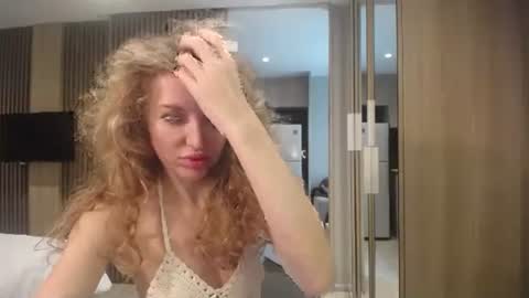 Sasha online show from October 19, 6:03 am