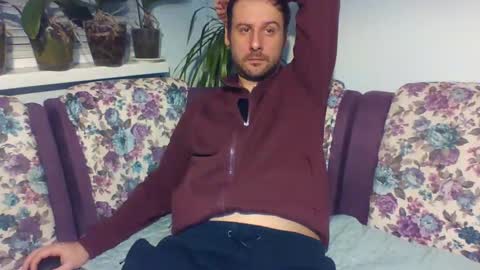 Snapshot of sasko877 chatting on December 25, 9:11 pm sasko877 online show from December 25, 9:11 pm