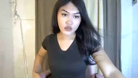 sassy_jenny8 online show from March 5, 5:42 pm