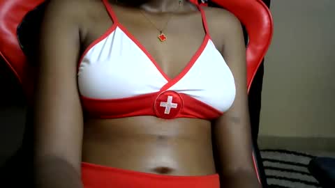 sassy_lyne online show from January 9, 9:23 am