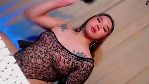 MARIO LABO online show from December 1, 11:54 pm