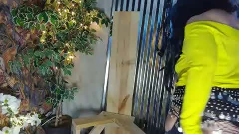 Snapshot of sassylatin45 chatting on March 1, 1:22 am sassylatin45 online show from March 1, 1:22 am