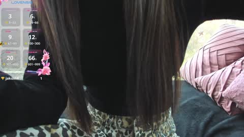 Snapshot of sassyt33n chatting on December 13, 8:20 am sassyt33n online show from December 13, 8:20 am