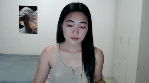 Snapshot of sasy_ritchel chatting on October 6, 4:43 am Thessavageee online show from October 6, 4:43 am