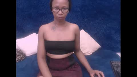 Snapshot of sasyylissaa chatting on January 14, 8:20 am sasyylissaa online show from January 14, 8:20 am