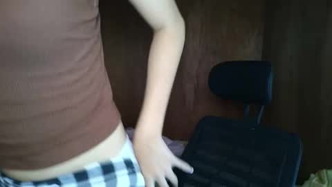 Snapshot of saszzyyumiie chatting on September 11, 2:44 am saszzyyumiie online show from September 11, 2:44 am