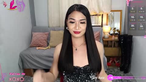 Snapshot of satiable_sashax chatting on January 22, 10:50 am Sasha online show from January 22, 10:50 am