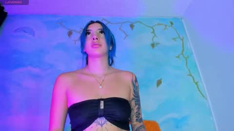 Snapshot of saturno_stone chatting on October 8, 5:16 am Saturnooo online show from October 8, 5:16 am