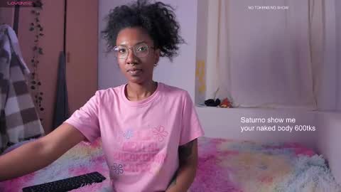 saturno_vibes online show from January 22, 11:56 am