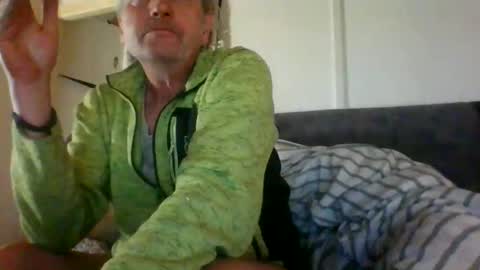 Snapshot of satyayuga chatting on March 3, 3:34 am satyayuga online show from March 3, 3:34 am