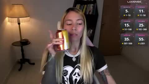 Snapshot of saucy_jenn1 chatting on November 29, 2:36 am I AM JENN online show from November 29, 2:36 am