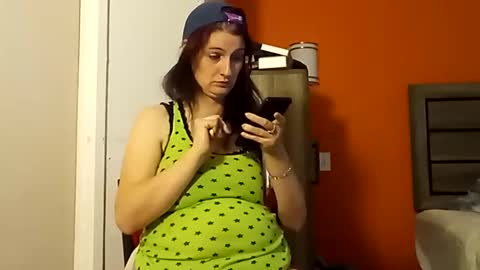 Snapshot of saucybear666 chatting on February 23, 10:31 pm SnowBunny online show from February 23, 10:31 pm