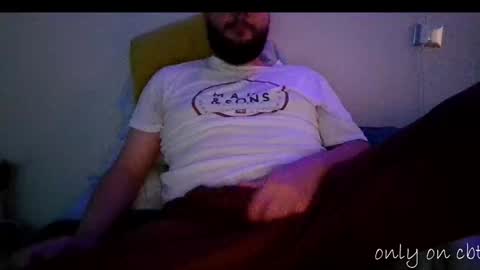 Snapshot of saucybonjo chatting on January 25, 12:17 am Ben online show from January 25, 12:17 am