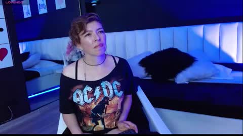 lilith online show from November 21, 3:33 pm