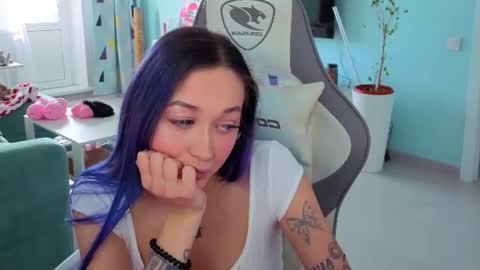 Ariel online show from February 20, 4:20 am