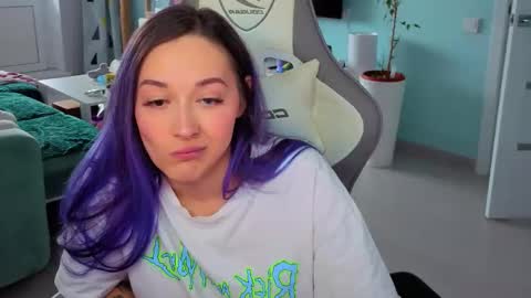 Ariel online show from April 16, 4:46 am