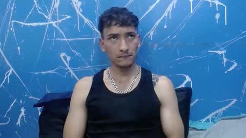 Snapshot of savagelover_ chatting on December 4, 6:12 am SavageLover online show from December 4, 6:12 am