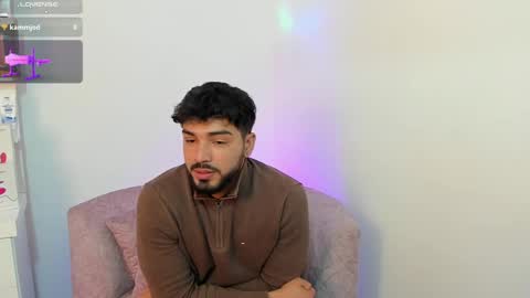 Snapshot of savagesweethearts chatting on December 9, 3:00 pm savagesweethearts online show from December 9, 3:00 pm