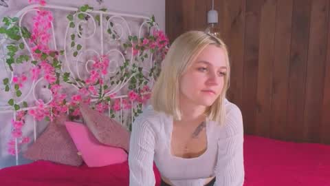 savannahshor online show from October 9, 9:18 am