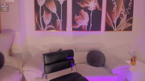 S a v a n n a h  online show from February 3, 11:26 pm