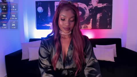 S a v a n n a h  online show from February 4, 10:45 pm