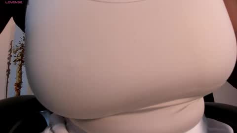 S a v a n n a h  online show from September 10, 12:27 pm