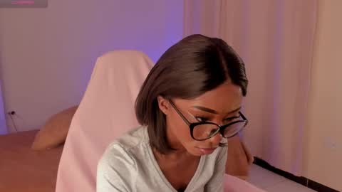 Savannahwildee online show from February 5, 2:59 pm