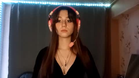 Sophie online show from October 10, 4:17 pm