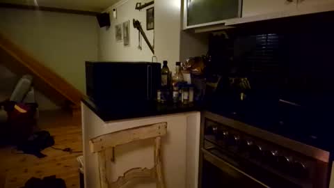 savlan online show from November 22, 8:19 pm