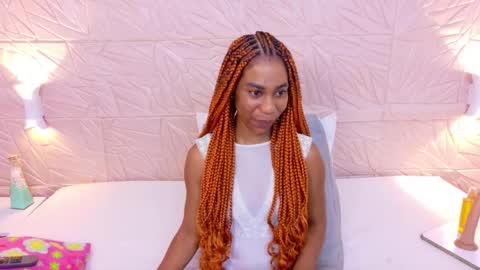 savory_pussy18 online show from October 14, 2:18 pm