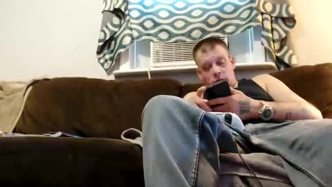 sayhi2mylilguy online show from February 25, 9:24 pm