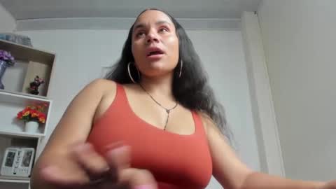 Snapshot of saylor_lee22 chatting on February 13, 3:29 am Saylor online show from February 13, 3:29 am