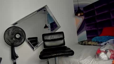 Snapshot of sbastone_muscle chatting on January 20, 4:34 pm sebastian muscleman daddy the better latin lover online show from January 20, 4:34 pm